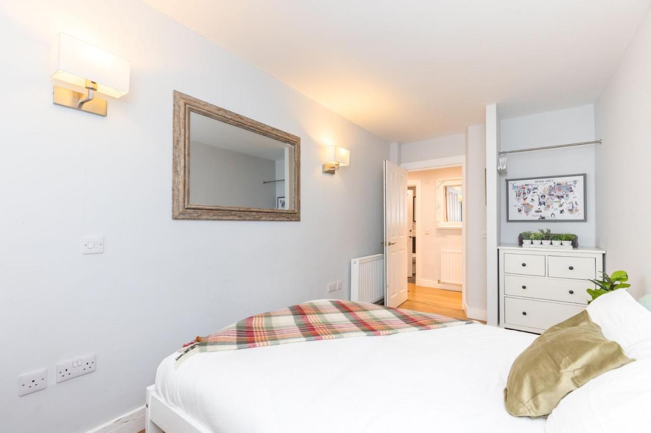 Luxury Modern 3 Bedroom Apartment In City Centre Эдинбург Экстерьер фото