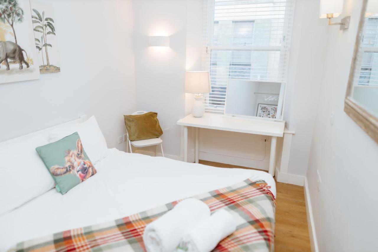 Luxury Modern 3 Bedroom Apartment In City Centre Эдинбург Экстерьер фото